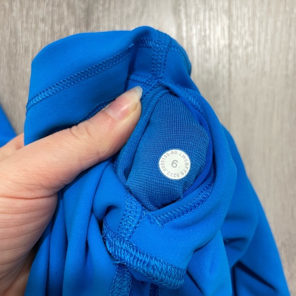 EXCELLENT CONDITION Lululemon leggings - Picture 4 of 5